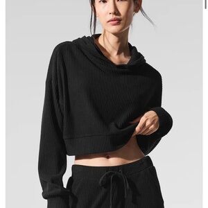 Alo Yoga Women’s Muse Black Ribbed Hoodie, Size Small